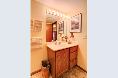 13760 Lakeshore Drive, Grand Haven, MI 49417 - Photo 49