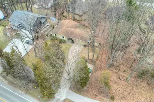 13760 Lakeshore Dr, Grand Haven, MI 49417 - Photo 55