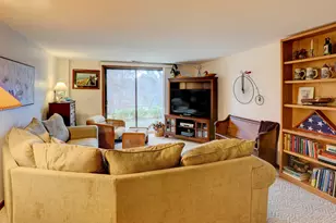 13760 Lakeshore Dr, Grand Haven, MI 49417 - Photo 43