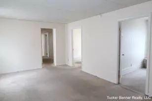 293 N 3rd Ave, Fruitport, MI 49415 - Photo 7