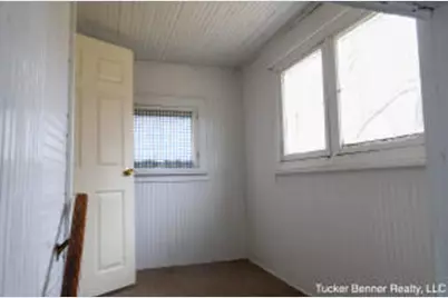 293 N 3rd Avenue, Fruitport, MI 49415 - Photo 21