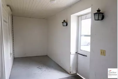 293 N 3rd Avenue, Fruitport, MI 49415 - Photo 11