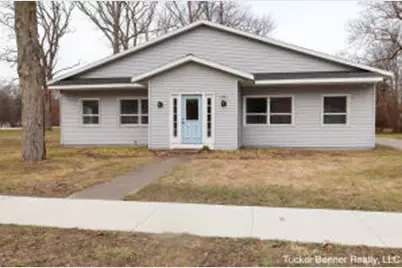 293 N 3rd Avenue, Fruitport, MI 49415 - Photo 3