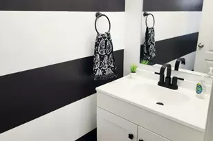 850 Henning St, Dundee, MI 48131 - Photo 11