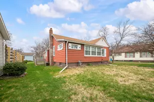214 S 15th St, Niles, MI 49120 - Photo 3