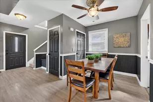 8915 Deering St, Livonia, MI 48150 - Photo 15