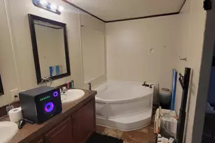 6223 Skipton Dr SW, Grand Rapids, MI 49548 - Photo 11