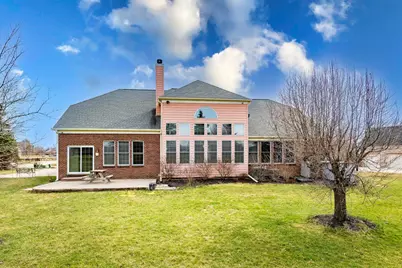 51328 Plymouth Valley Drive, Plymouth, MI 48170 - Photo 5