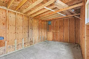 908 Grove St, Pullman, MI 49450 - Photo 25