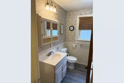 1008 Wayne Street, Saint Joseph, MI 49085 - Photo 25