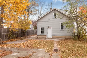 7335 Wiegand Blvd, Center Line, MI 48015 - Photo 17
