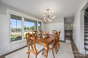 2412 Lake Dr SE, Grand Rapids, MI 49506 - Photo 11