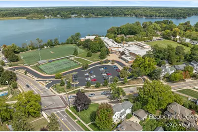 2412 Lake Drive SE, Grand Rapids, MI 49506 - Photo 47