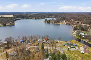 6221 Honeymoon Dr, Lakeview, MI 48850 - Photo 11