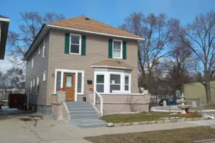 29 Coldbrook St NE, Grand Rapids, MI 49503 - Photo 1