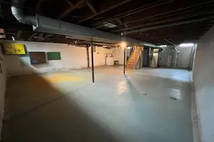 20951 Meadowlark St, Farmington, MI 48336 - Photo 13