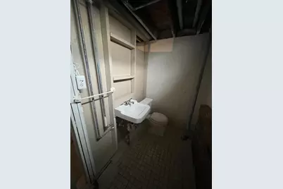 20951 Meadowlark Street, Farmington, MI 48336 - Photo 15