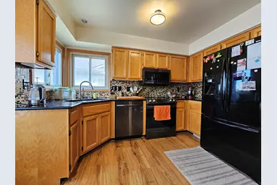 2545 Woodmont Drive E, Canton, MI 48188 - Photo 5