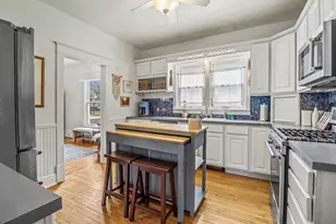 819 E Loomis St, Ludington, MI 49431 - Photo 15