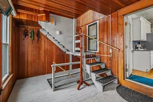 819 E Loomis St, Ludington, MI 49431 - Photo 25