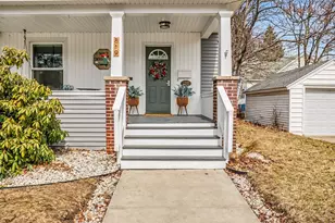 819 E Loomis St, Ludington, MI 49431 - Photo 3