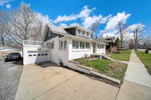 125 State St, Eaton Rapids, MI 48827 - Photo 1