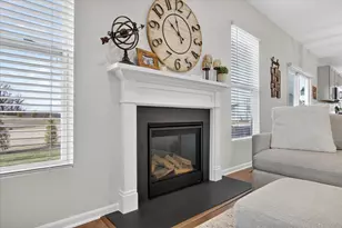 2757 Salt Springs Dr, Saline, MI 48176 - Photo 7