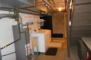 129 Balmoral Ct, Kalamazoo, MI 49006 - Photo 27