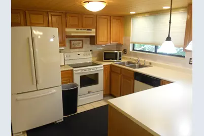 129 Balmoral Court, Kalamazoo, MI 49006 - Photo 5