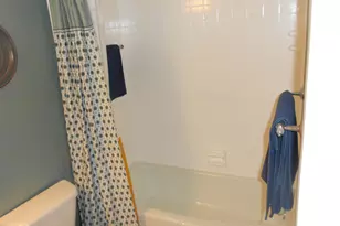 129 Balmoral Ct, Kalamazoo, MI 49006 - Photo 19