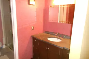 129 Balmoral Ct, Kalamazoo, MI 49006 - Photo 15