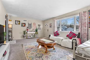 514 W Melody Ave, Portage, MI 49024 - Photo 7