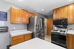 514 W Melody Ave, Portage, MI 49024 - Photo 11