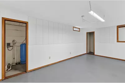 8949 Stadium Drive, Kalamazoo, MI 49009 - Photo 39