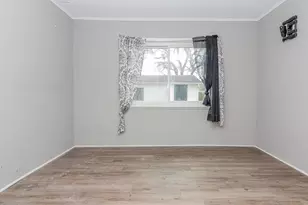 401 W St Marys St, Decatur, MI 49045 - Photo 15