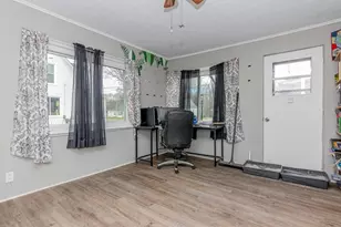 401 W St Marys St, Decatur, MI 49045 - Photo 17