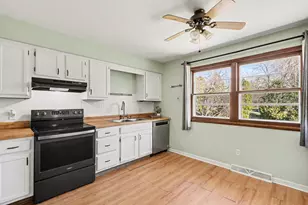 1409 Bacon Ave, Portage, MI 49002 - Photo 9