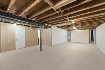 30358 W Chicago, Livonia, MI 48150 - Photo 29