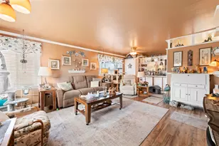 30358 W Chicago, Livonia, MI 48150 - Photo 11