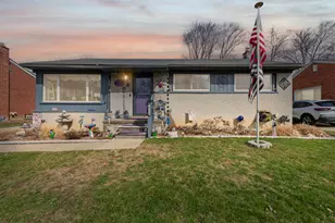 30358 W Chicago, Livonia, MI 48150 - Photo 3