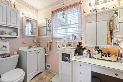 30358 W Chicago, Livonia, MI 48150 - Photo 27