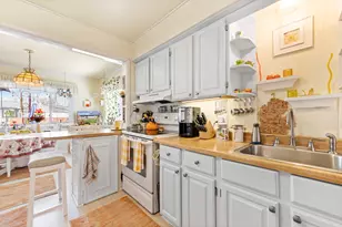 30358 W Chicago, Livonia, MI 48150 - Photo 23