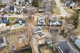 2287 Torrent St, Muskegon, MI 49441 - Photo 39