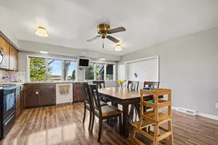 59379 Territorial Rd, Decatur, MI 49045 - Photo 7