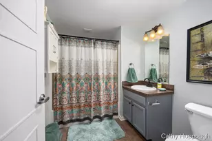 940 Monroe Ave NW, Grand Rapids, MI 49503 - Photo 15