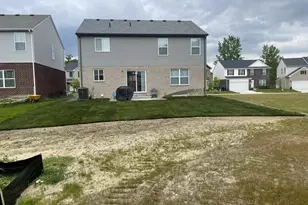 1687 Maple Leaf Ln, Ypsilanti, MI 48198 - Photo 3