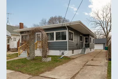 62 Woodward Avenue, Battle Creek, MI 49017 - Photo 1