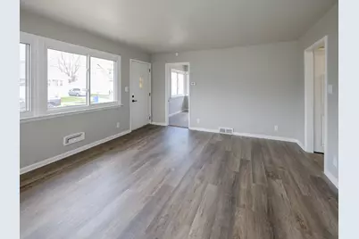 62 Woodward Avenue, Battle Creek, MI 49017 - Photo 5
