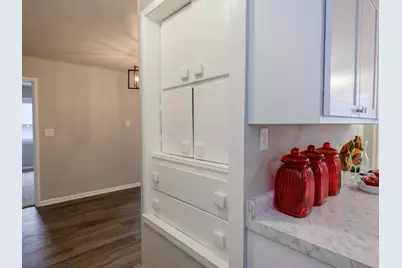 62 Woodward Avenue, Battle Creek, MI 49017 - Photo 11
