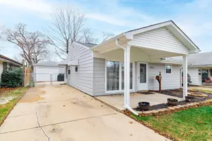 8032 William St, Taylor, MI 48180 - Photo 3